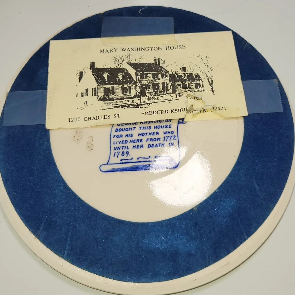 Staffordshire Ware Plate Historic Williamsburg Virginia William & Mary College